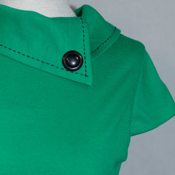 Madison Leigh Green Dress - Picture 3 of 12